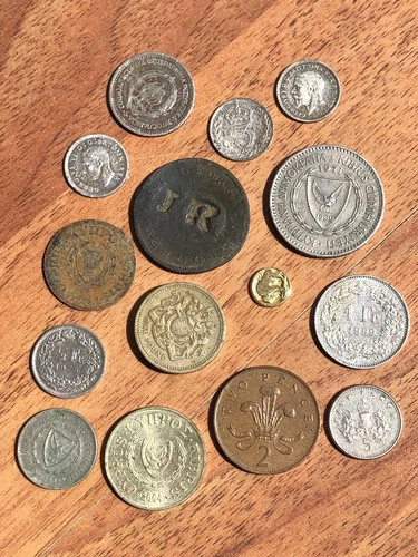 Lot of 15 Modern Coins of various Countries. Some Silver Cyprus UK George V & VI