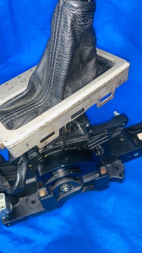 2003-2004 OEM Lincoln Navigator Floor Shifter Gear Shift Lever Selector Assembly - Picture 8 of 8