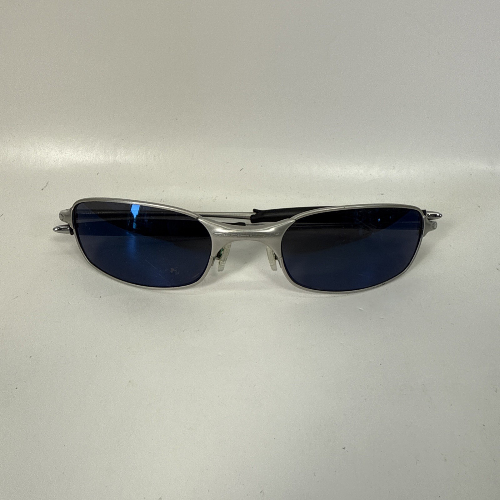 Vintage Oakley Square Wire 2.0 Silver/Ice Iridium Blue Sunglasses FRAMES ONLY