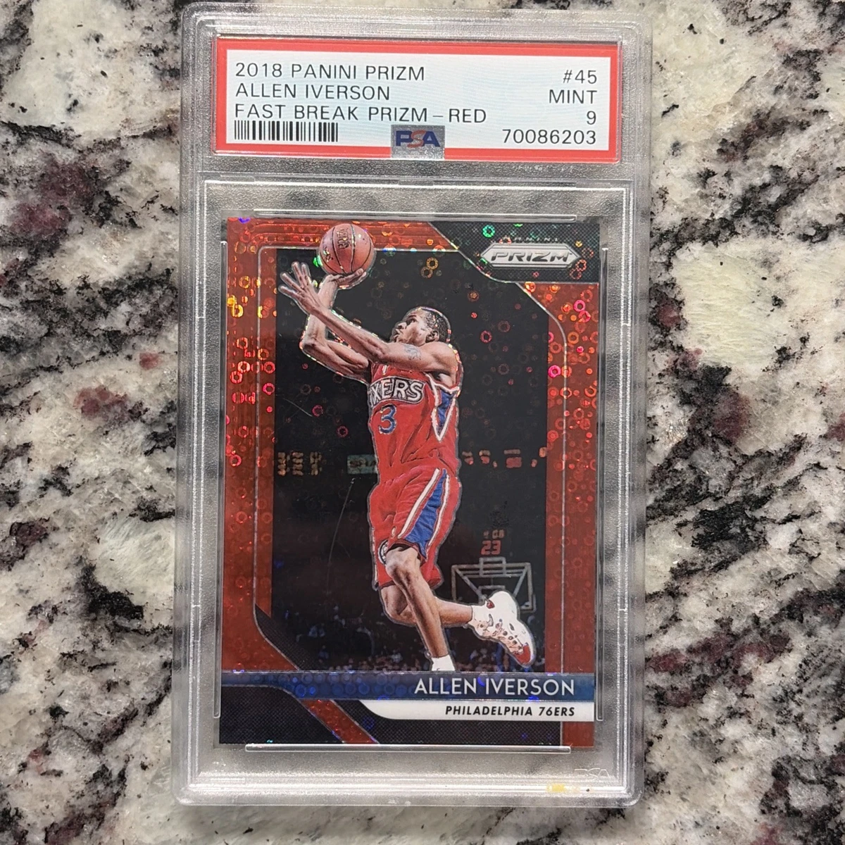 25+ Basketball Serial Numbered Sports Trading Cards & Accessories