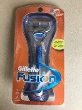 1 Gillette Fusion Razor Handle + 2 Cartridge 5 Blades + 1 Precision Trimmer NEW