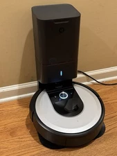 iRobot Roomba i6+ (6550) Wi-Fi Self-Emptying Robot Vacuum - Fully renewed