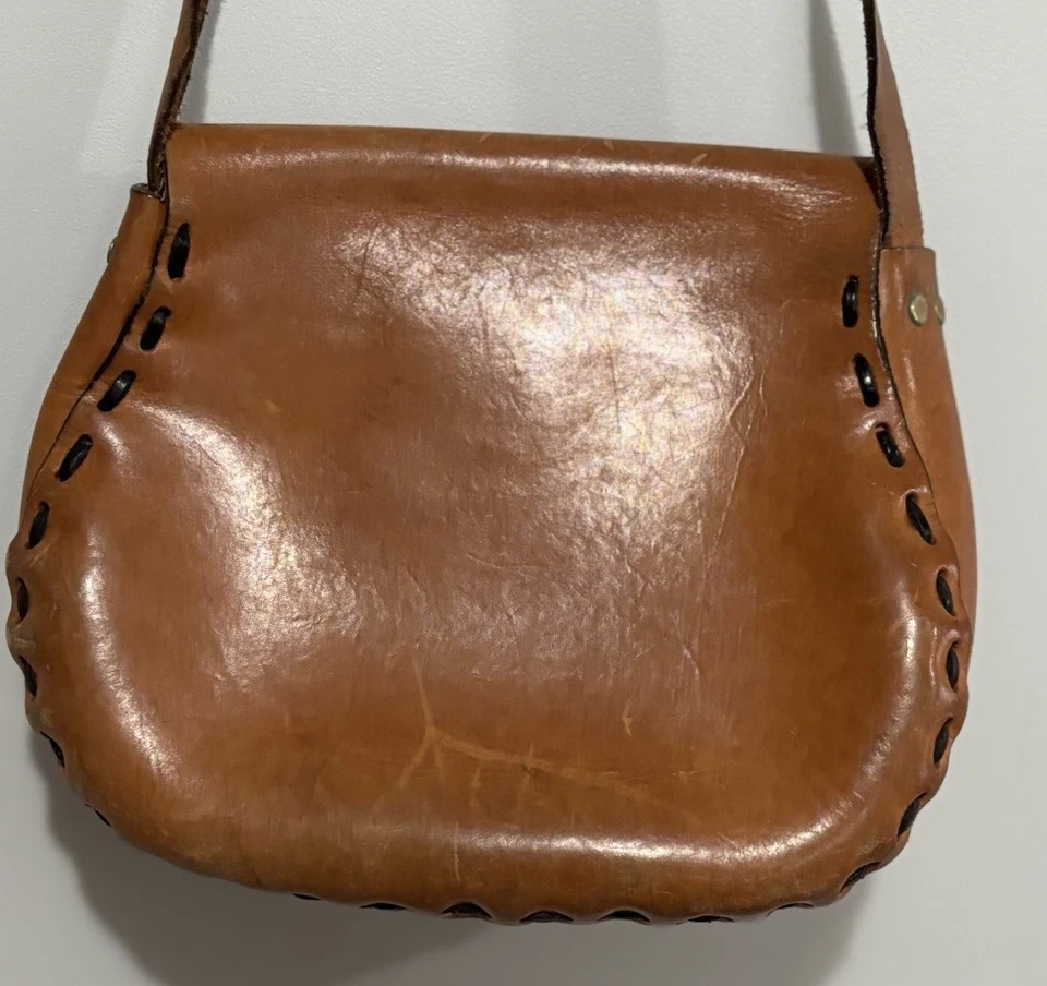 Bolso de Hombro HIPPIE BOHO de Cuero de Colección con Cierre Deslizante de Latón Foto 3 de 4