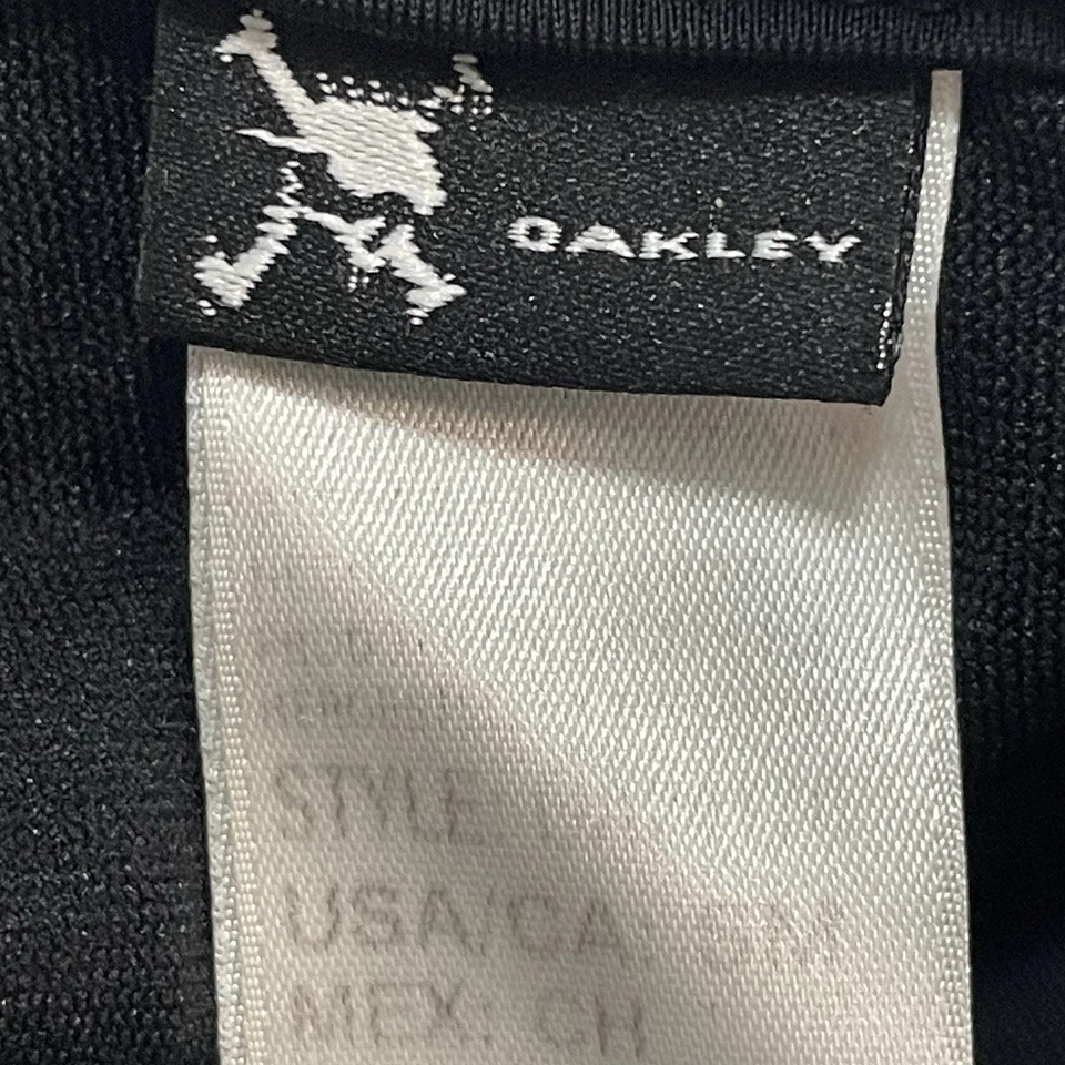 Traje de baño Oakley negro sin relleno forrado halter corbata bikini top hecho en EE. UU. talla pequeña S Foto 3 de 4