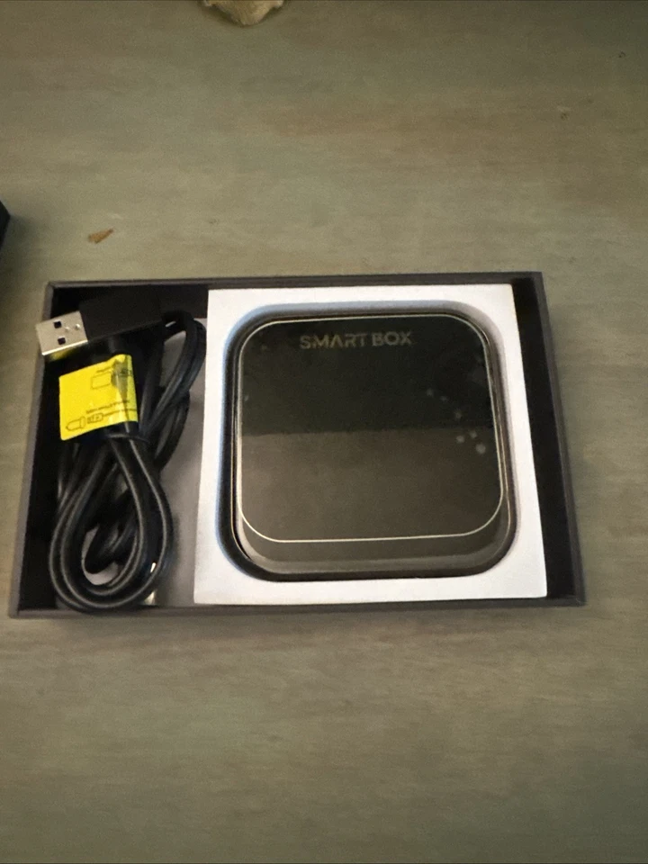 Wireless CarPlay Android Auto USB - Image 2 of 2