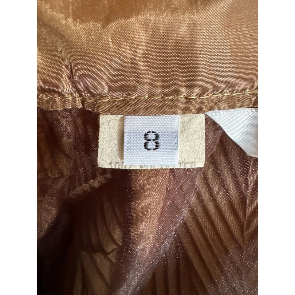 Falda larga dorada vintage de EE. UU. talla 8 con lazo en la cintura y patrón texturizado de polietileno Foto 2 de 4