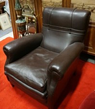 GRANDE POLTRONA VINTAGE modello FRAU, RIVESTITA ECOPELLE