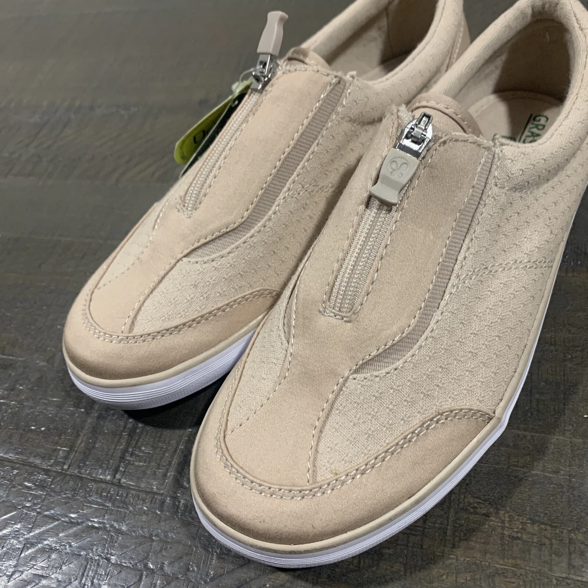 Grasshopper zipper shoes clearance