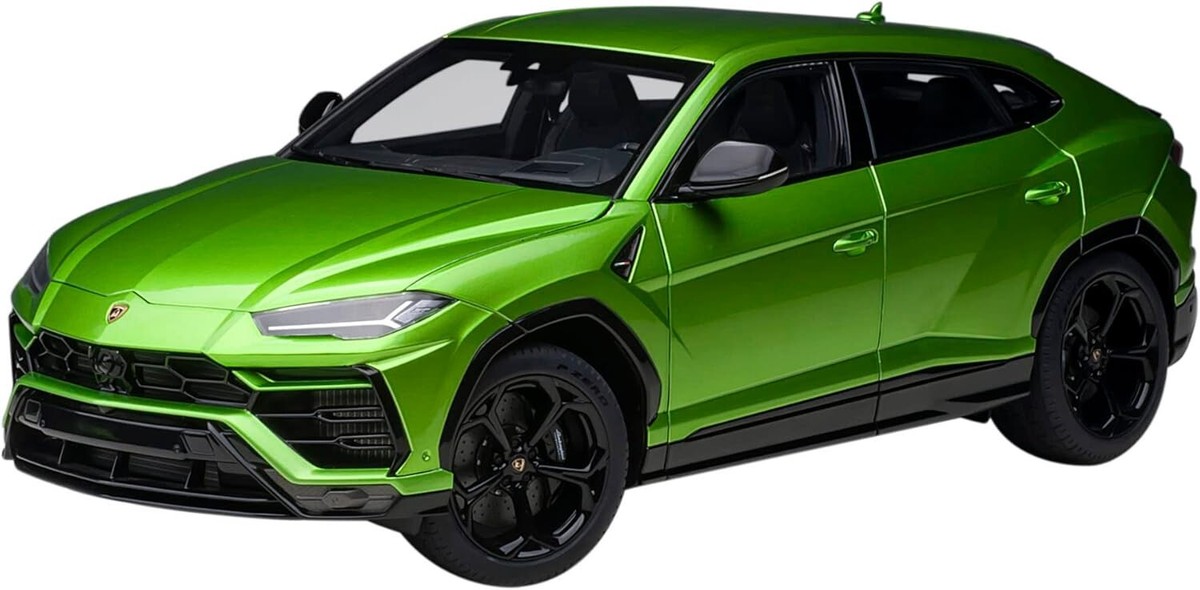 Lamborghini Urus 1/18 グリーン　精密模型 Finished product AUTOart 1/18 Lamborghini Urus Pearl Green from