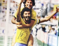 RARE SOCRATES & ZICO DUAL SIGNED BRAZIL v ITALY 16"x12" WORLD CUP PHOTO & PROOF