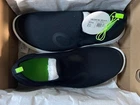 NEW in Box OOFOS OOMG Sport Men Slip On Shoes Sneakers US 10.5 White Black
