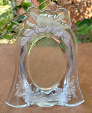 Studio Nova Clear Glass Bell Shape Picture Fr...