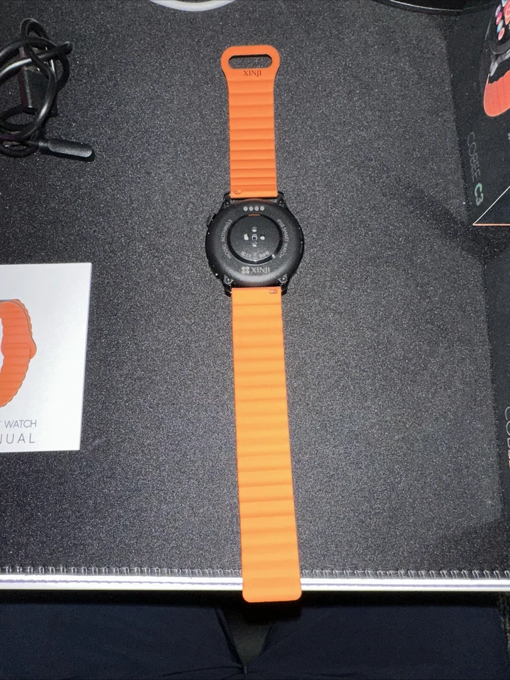 High quality bluetooth smart watches compatible with IOS and Andrioid NEW SEALED - Image 4 of 4