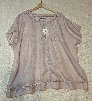 Johnny Was Cielo Silk Embroidered Blouse  Size XXL Light Pink