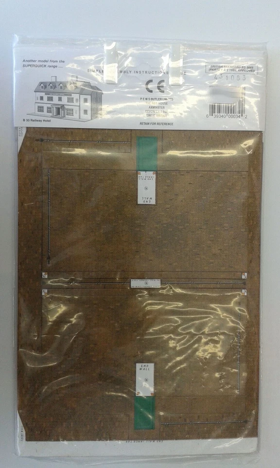 Bus Depot - Superquick B34 - OO Building Card kit - Image 3 of 4