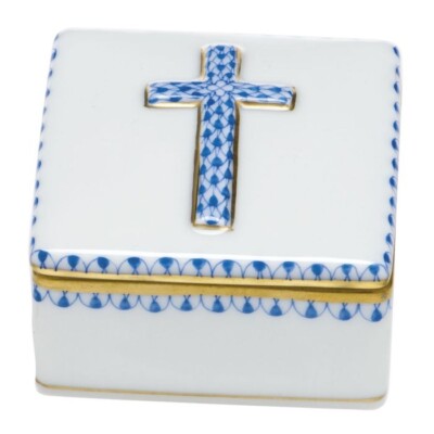 HEREND, PRAYER BOX,  BLUE FISHNET,  #VHB-06098, NEW, MINT & BOX!
