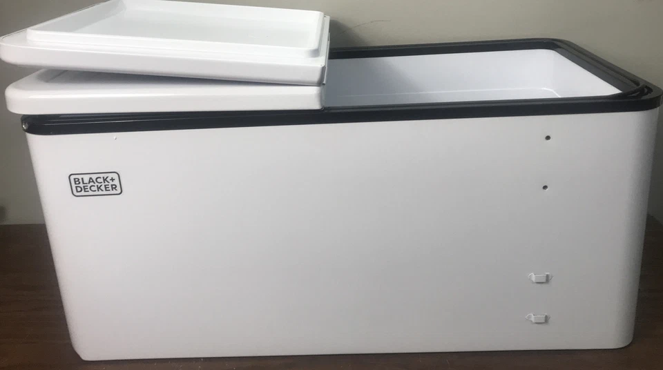 Enfriador BLACK+DECKER con lavabo de captura, blanco, BCC20W - Enfriador y bandeja solamente Foto 4 de 4