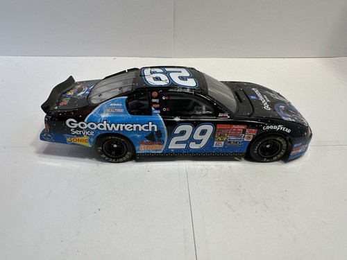 #29 Kevin Harvick The Extra Terrestrial Goodwrench Service NASCAR 1/24 Scale - Picture 4 of 8