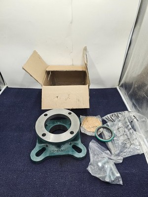Dodge 354121 Size C4 Adapter Assembly 366151-D Green