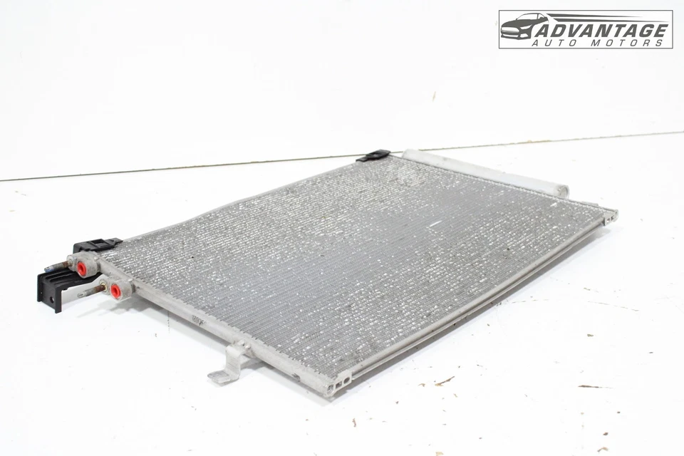 Chevrolet Camaro 2016-2024 aire acondicionado condensador 86551896 OEM Foto 4 de 4