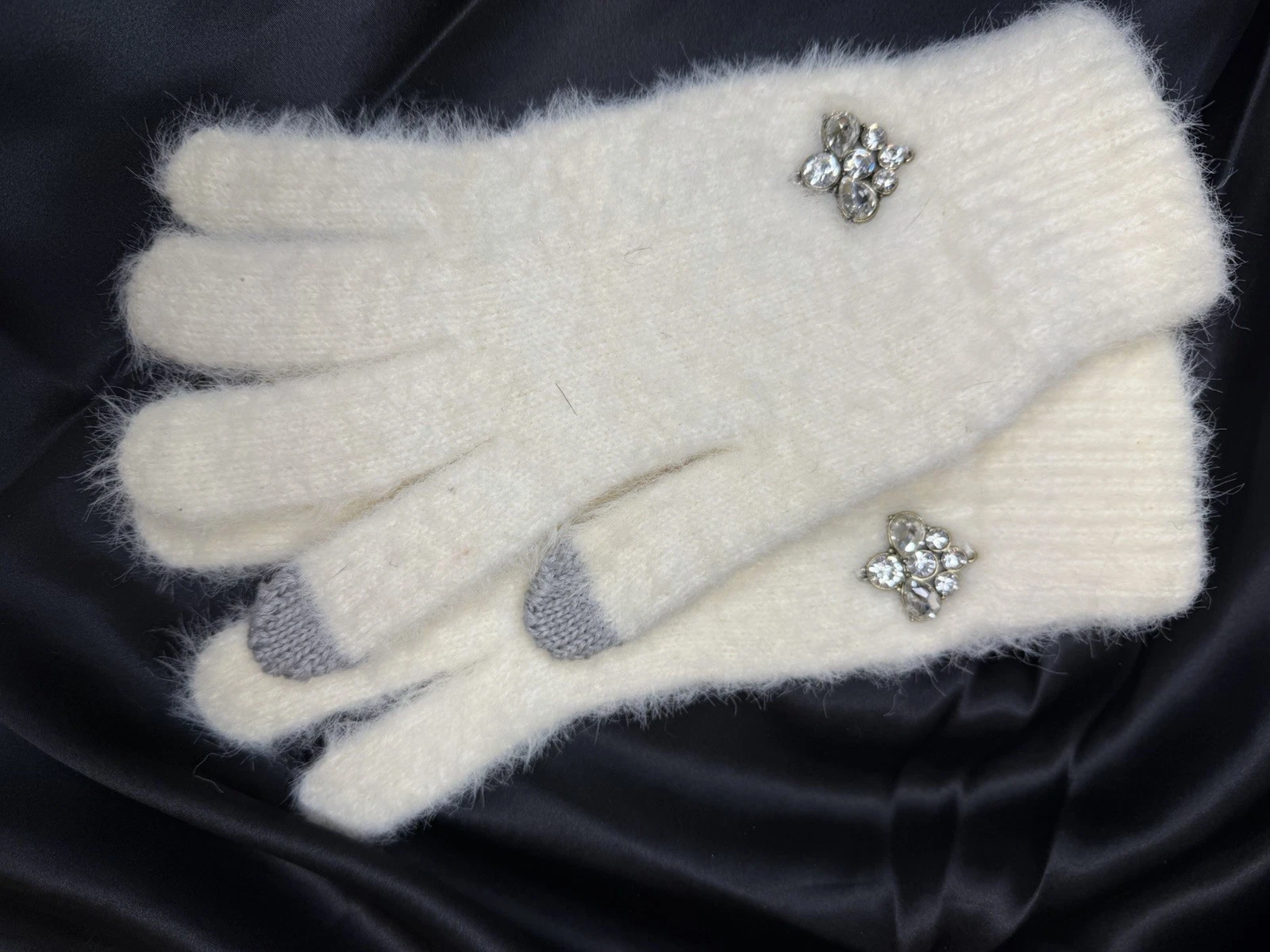 Anthropologie Sleeping On Snow Gloves