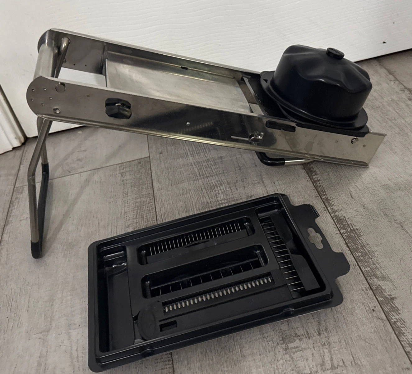 De Buyer La Mandoline 4 Blade Receptacle Pusher Stainless Steel Made In France