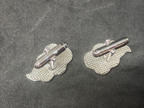 Naruto Akatsuki red cloud Fashion Novelty Cufflinks Anime Gift - Picture 4 of 4
