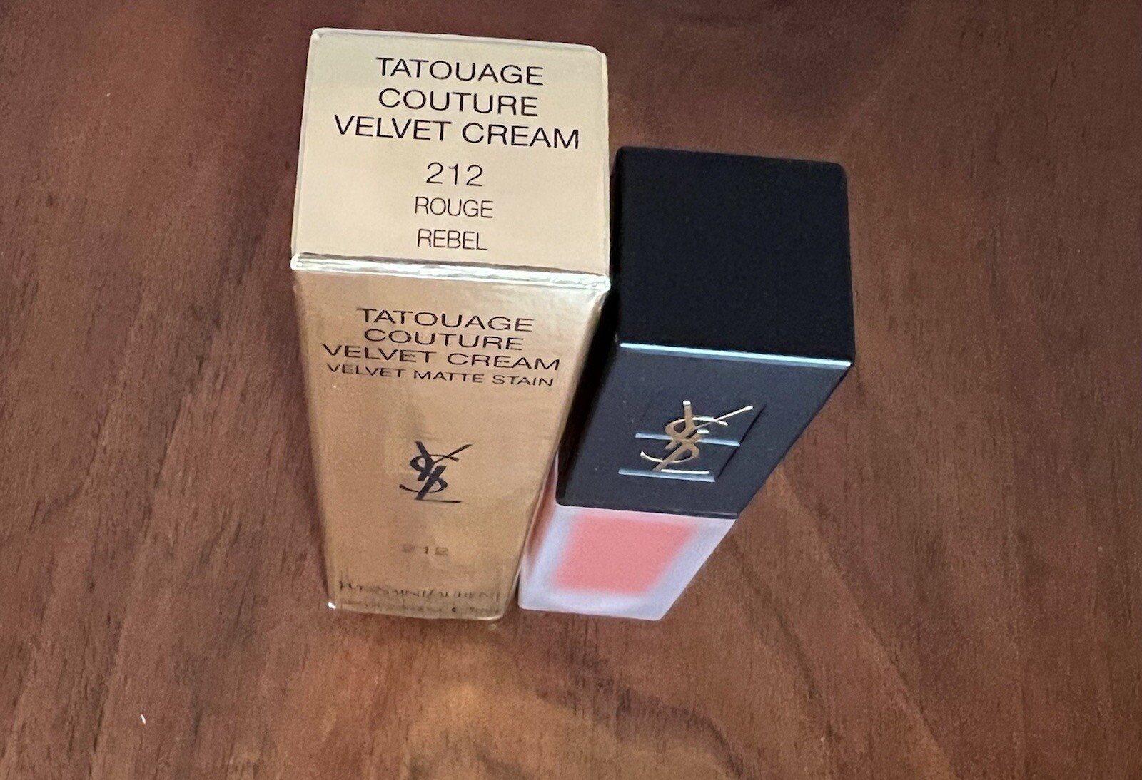 ysl tatouage couture velvet cream 212