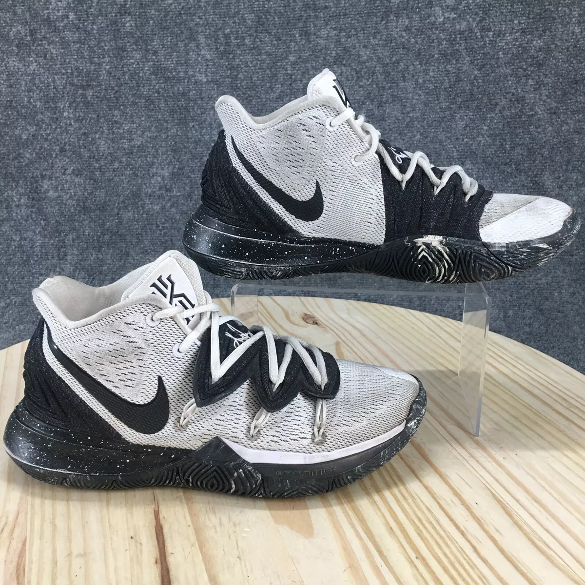 NBA Nike Kyrie Irving Azurie Elizabeth Basketball Shoes White/Black Size17  | eBay