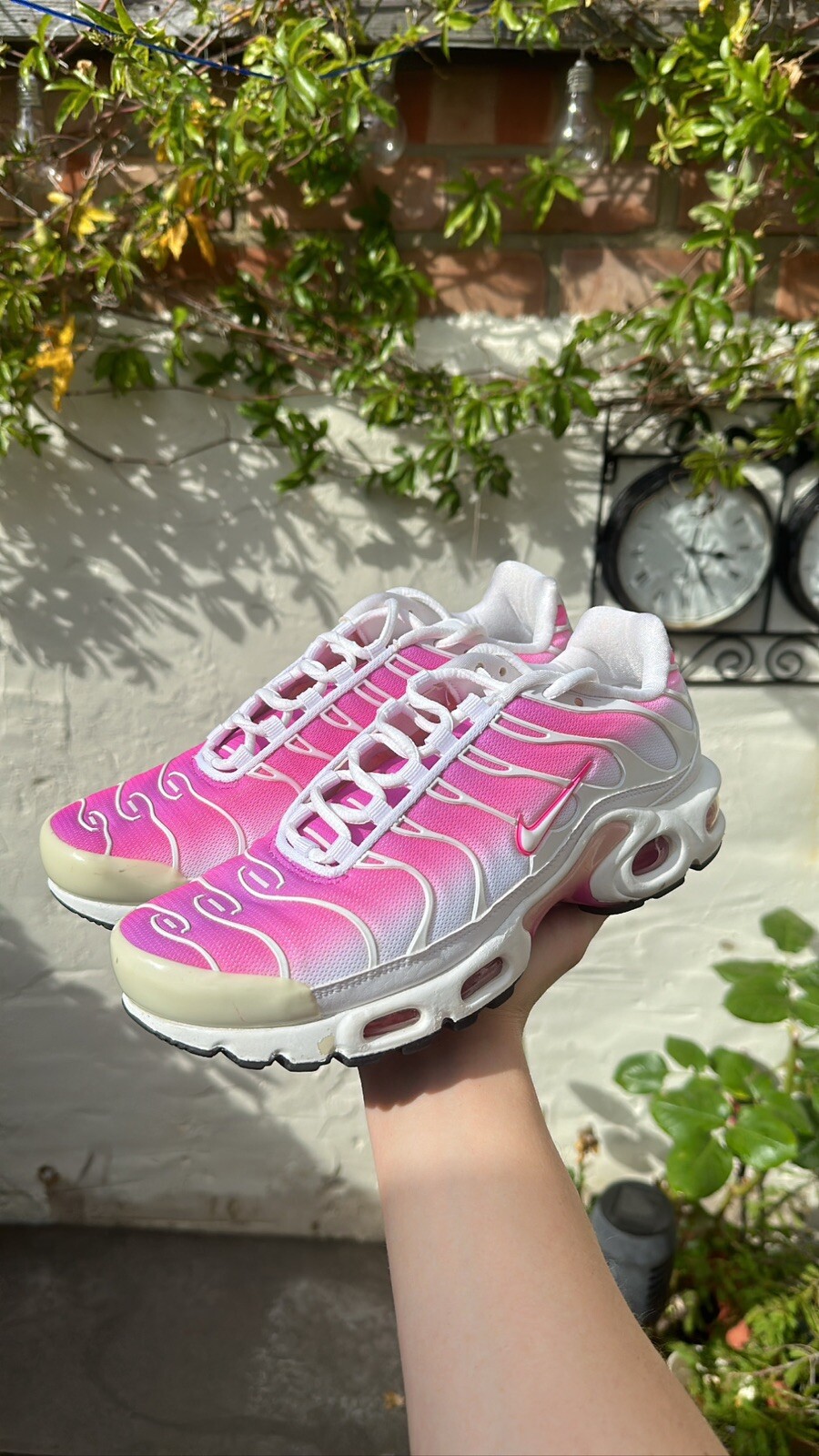 nike tuned pink