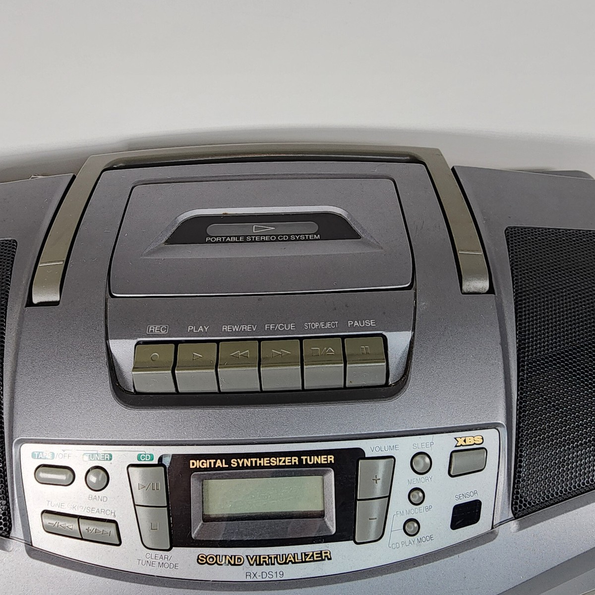 Panasonic RX-DS19 Digital Synthesizer Tuner Radio CD Panasonic RX-DS19 Digital Synthesizer Tuner Radio CD