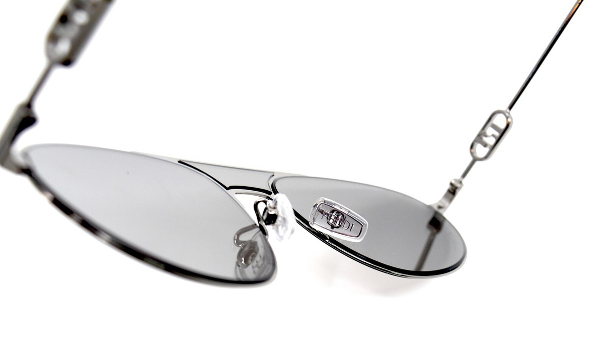 100% Authentic Fendi FE40072U 14C Light Ruthenium Silver  display picture 2