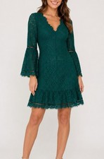 Eliza J Green Floral Lace Fit & Flare Dress V-Neck 3/4 Bell Sleeve 10