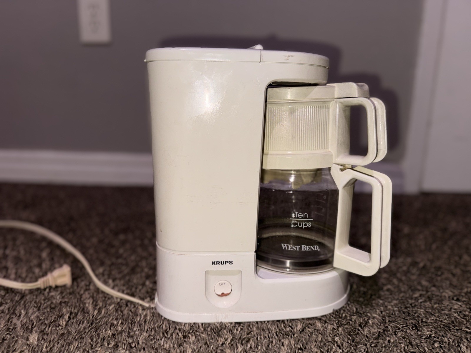 White Brewmaster Machine - Tested & Works