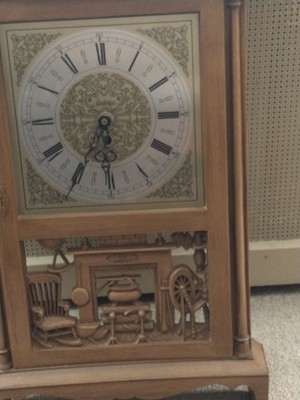 Vintage Wood/Resin Wall Clock Burwood Prod.  USA  24 1/2''H x 12''W Works Great