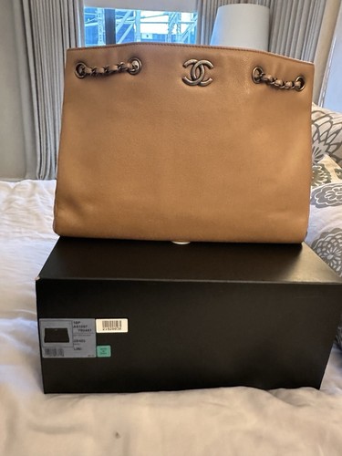Chanel Large Beige Caviar Woven Chain Tote - Picture 2 of 16