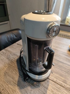 KitchenAid Artisan Magnetic Drive Blender Kraftvoll, Stilvoll, Einzigartig