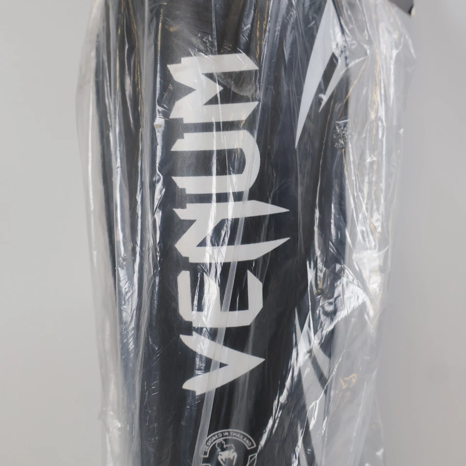 NUEVAS Espinilleras Venum Challenger Niños Muay Thai, Negras/Blancas, Grandes ENVÍOS RÁPIDOS Foto 2 de 4