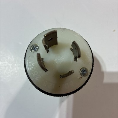 Hubbell LOCKING PLUG, WIRING STYLE STANDARD, SHR HBL2711. List $60.53