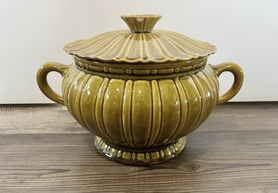 1960s California Originals C609 Avocado Tureen Casserole Serving Set MCM Pottery