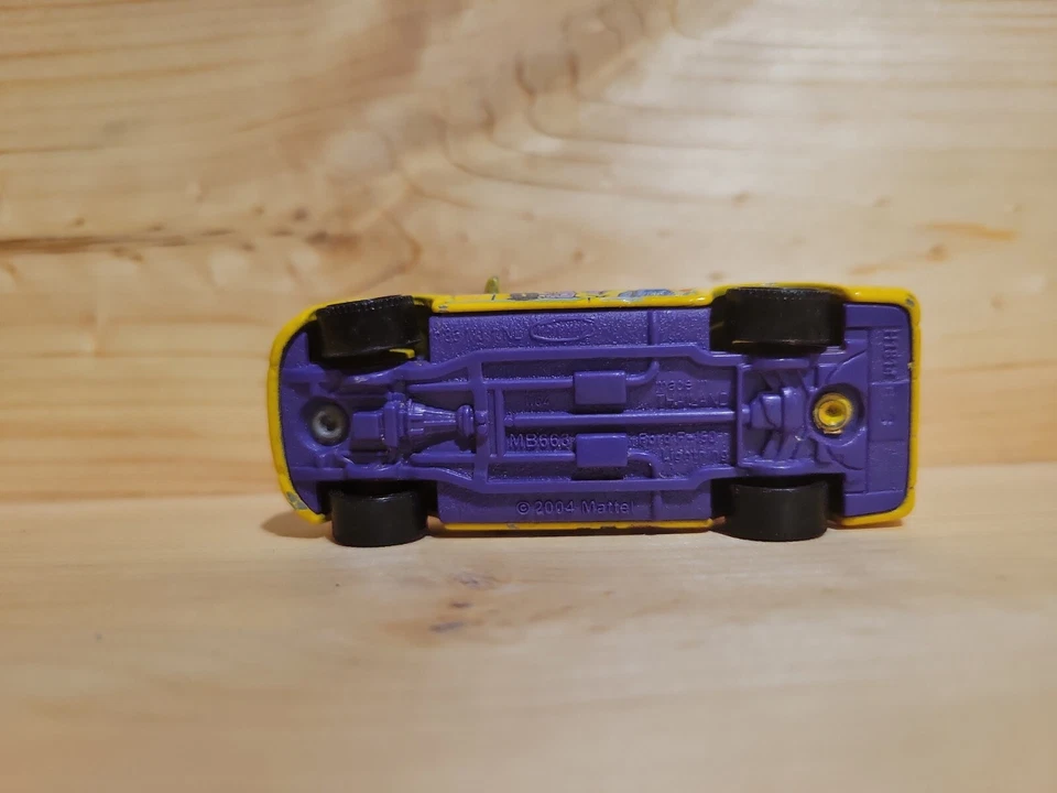 Matchbox 2004 F150 Lightning Spongebob MB663 Used - Image 3 of 3