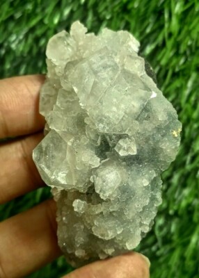 superb shiny glassy piece of apophyllite chalcedony crystal mineral stone 1569