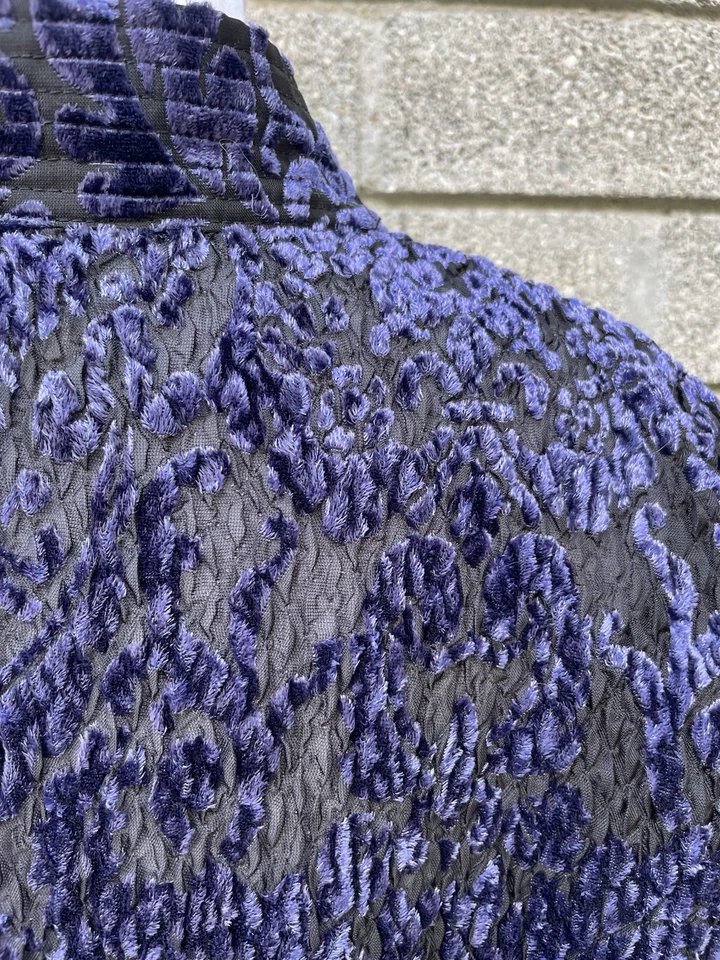 Chico's Open Front Crushed Velvet Burnout Cardigan 夹克 2 半透明紫色 — 第 4/4 张图片