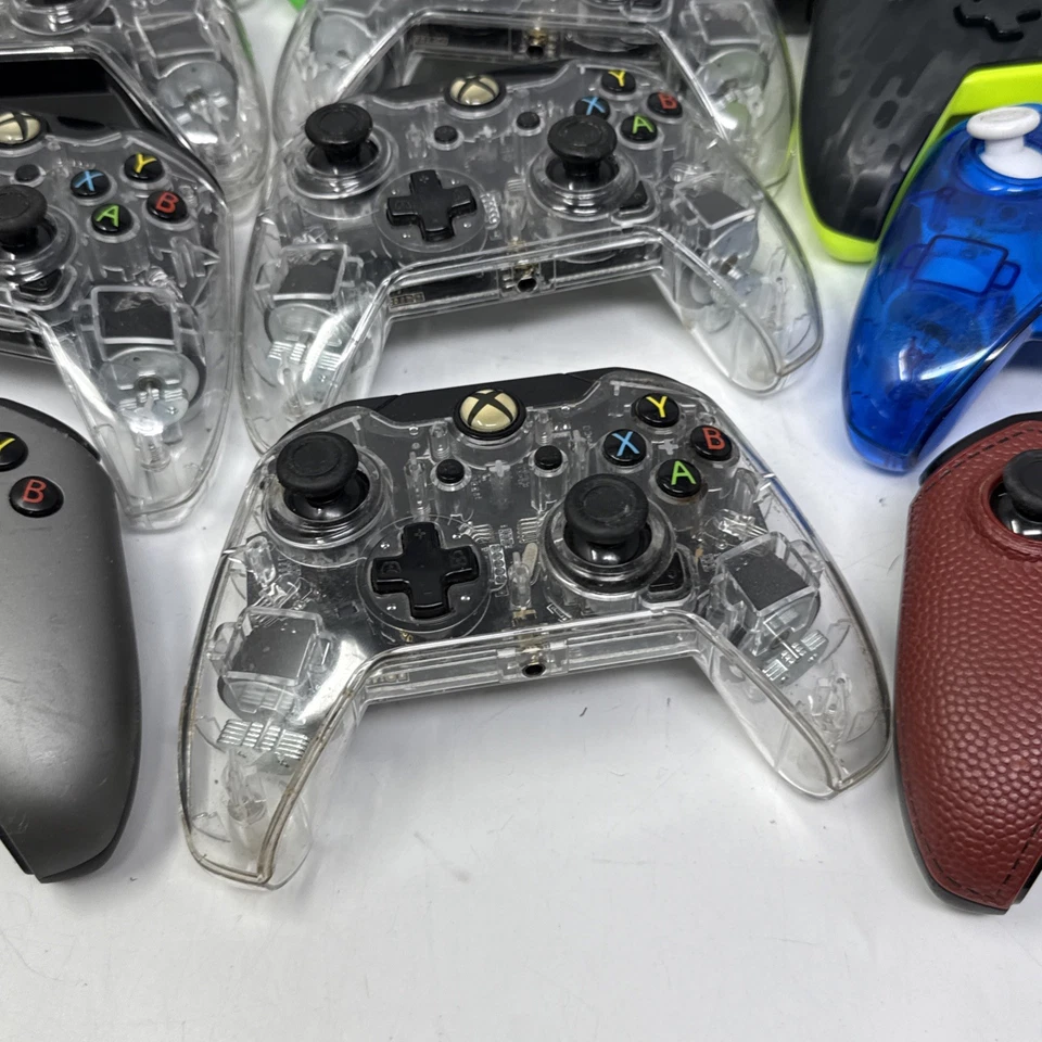 Lote de 20 mandos de juegos PDP mixtos para Xbox One - sin probar / para piezas Foto 4 de 4