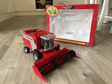 Britains Farm Massey Ferguson 7200 Combine Harvester 1:32 made 1998  Immaculate