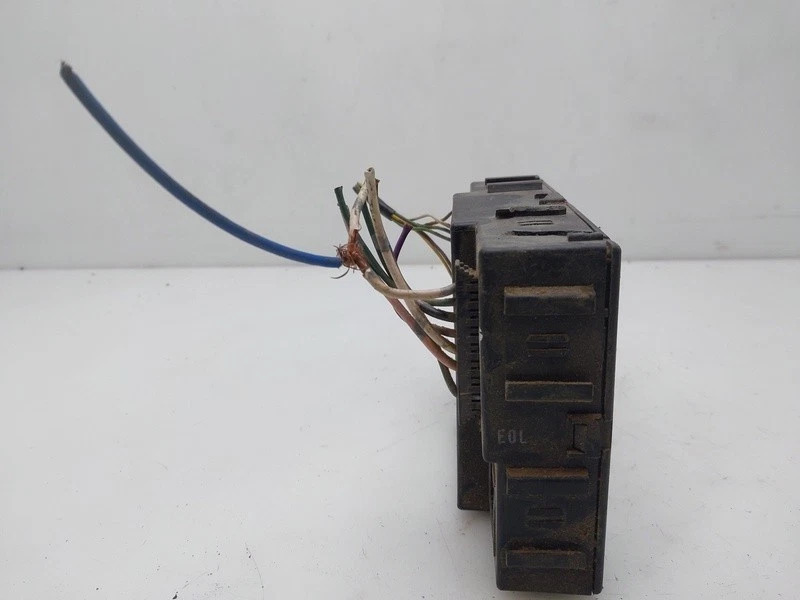 284B2EB32A modulo elettronico per NISSAN NP300 NAVARA 2.5 DCI 4WD 2004 8238057 - Immagine 2 di 4