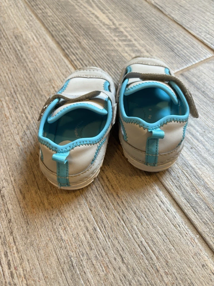 Stride Rite Niños Unisex Sandalia Salpicaduras Zapatos de Agua Zapatos de Bebé Niños 5.5W Foto 2 de 4