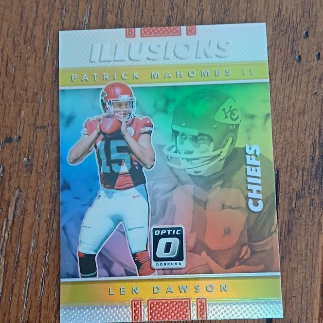 2017 Panini Donruss Optic Football Mahomes II Len Dawson Illusions #20