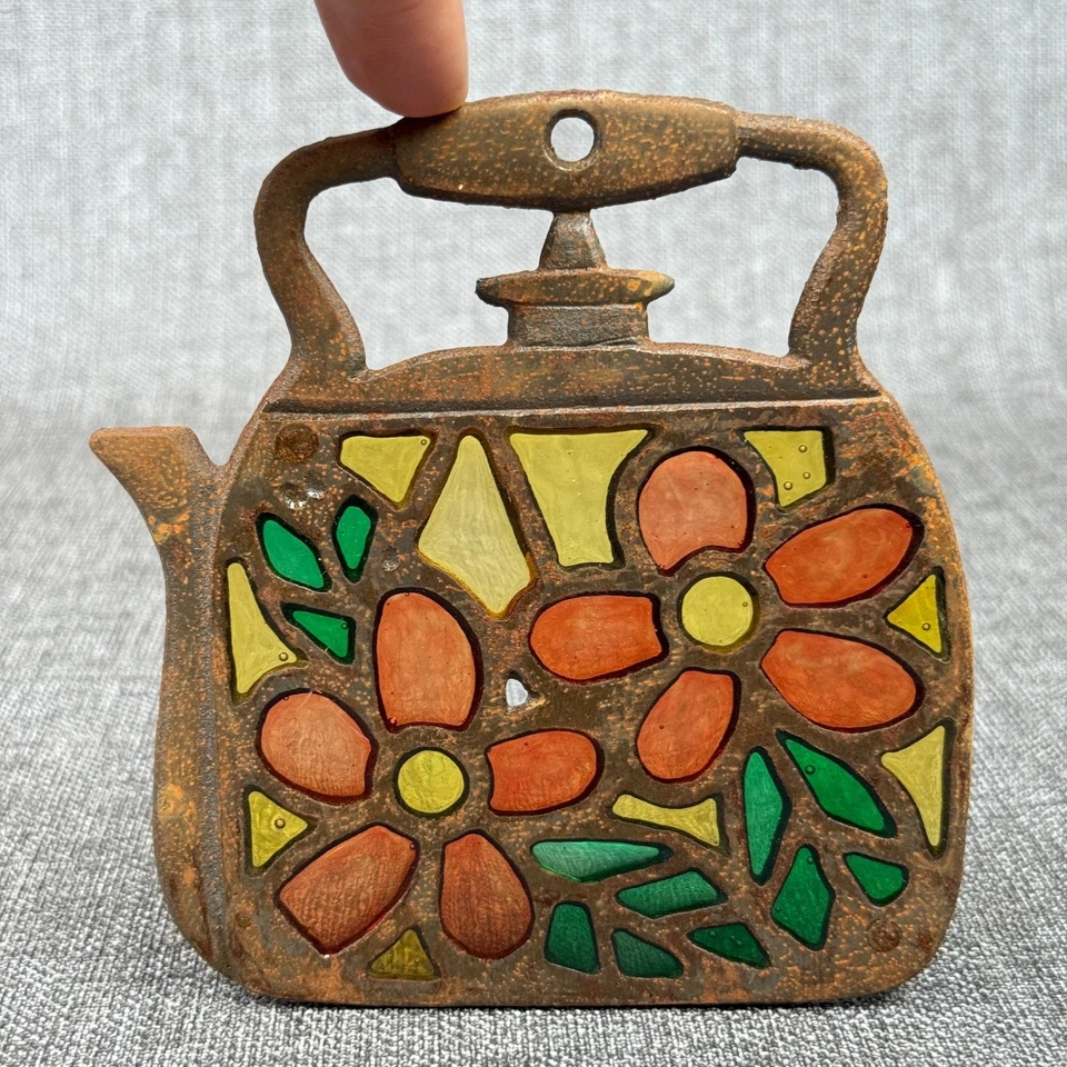 Tetera de vitral de metal vintage remache flor y estrella patrón decoración de cocina Foto 2 de 4