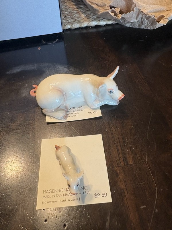 Vintage Hagen Renaker Mama Pig And Piglet Miniature Figurines